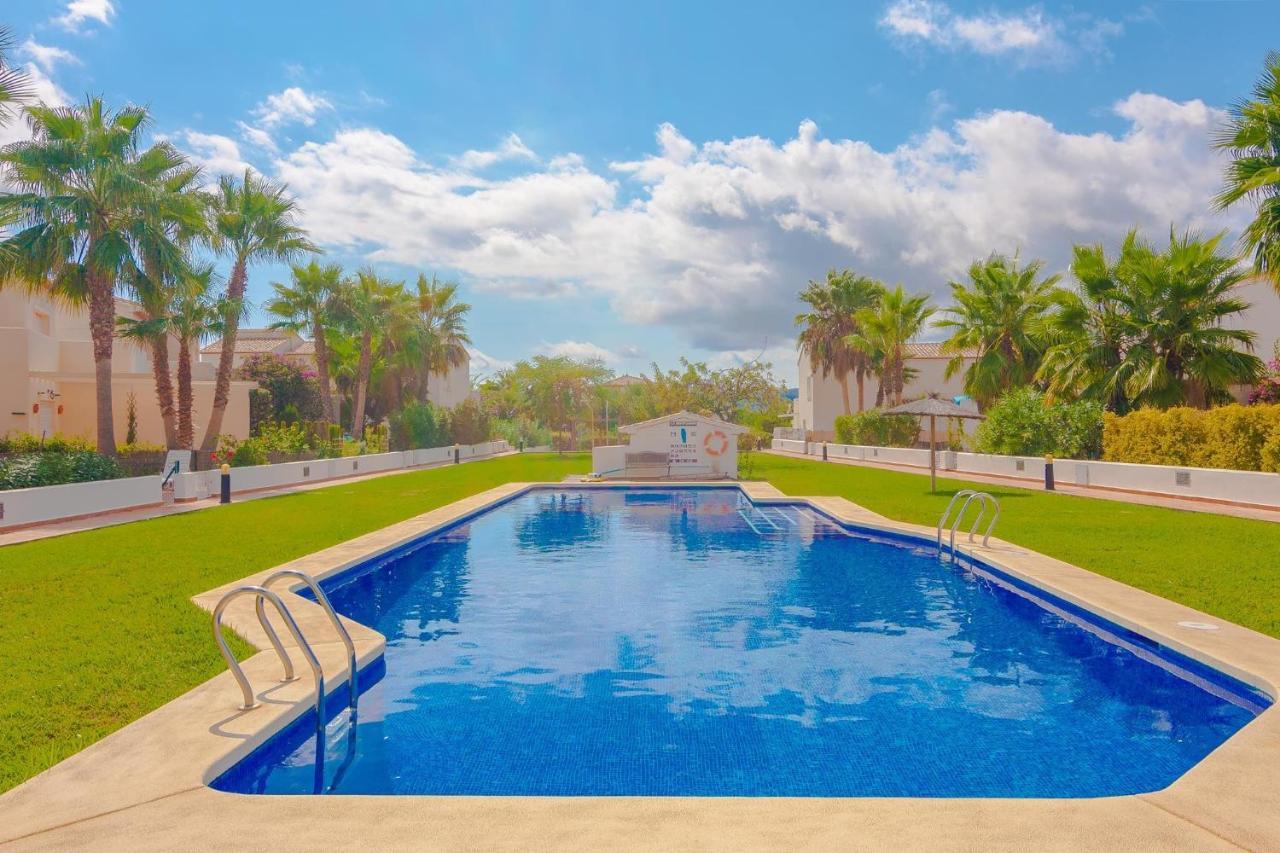 Villas Guzman Margaret Calp Dış mekan fotoğraf